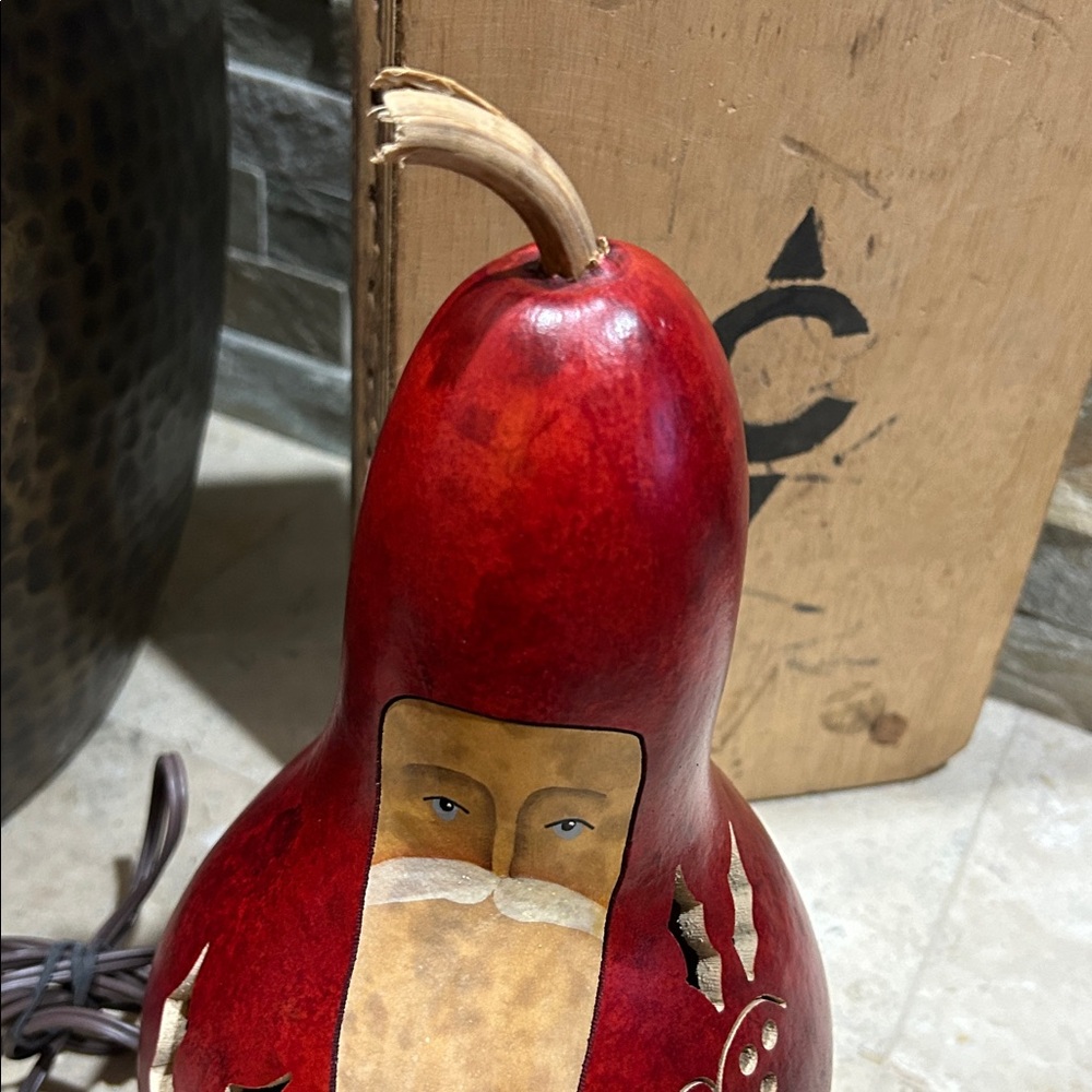 MEADOWBROOKE GOURDS Large Lit Santa Gourd Plug in Light - Picture 4 of 10